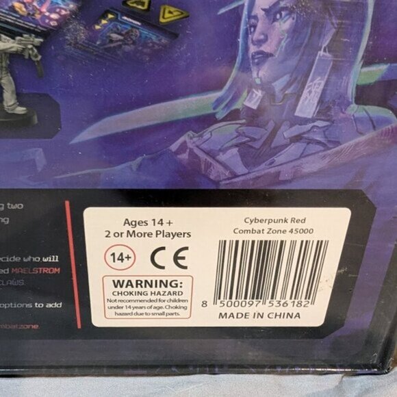 NEW Monster Fight Club Cyberpunk Red Board Game MFC-45000 - Picture 13 of 16
